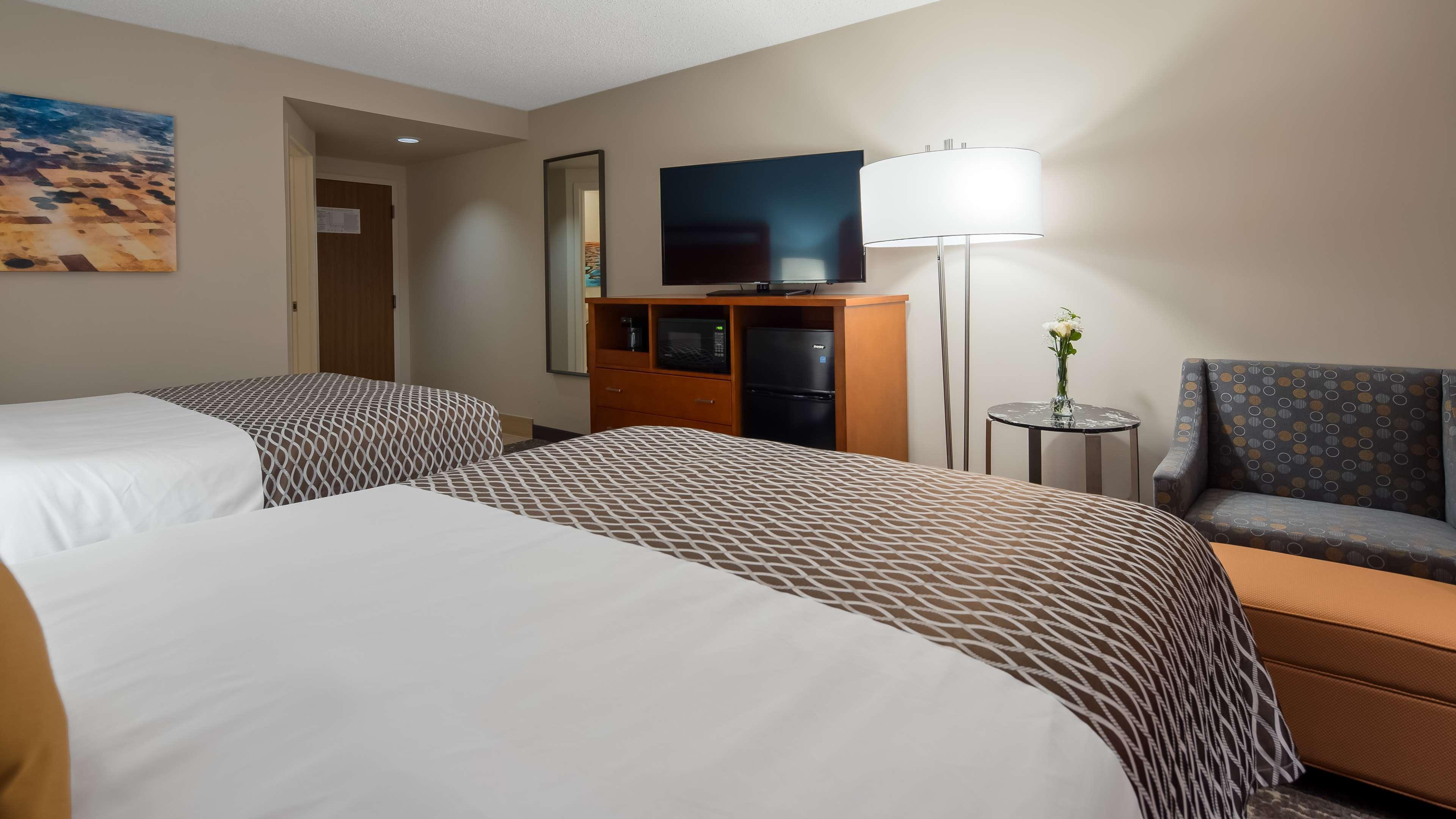 Western Roswell/alpharetta Hotel Roswell