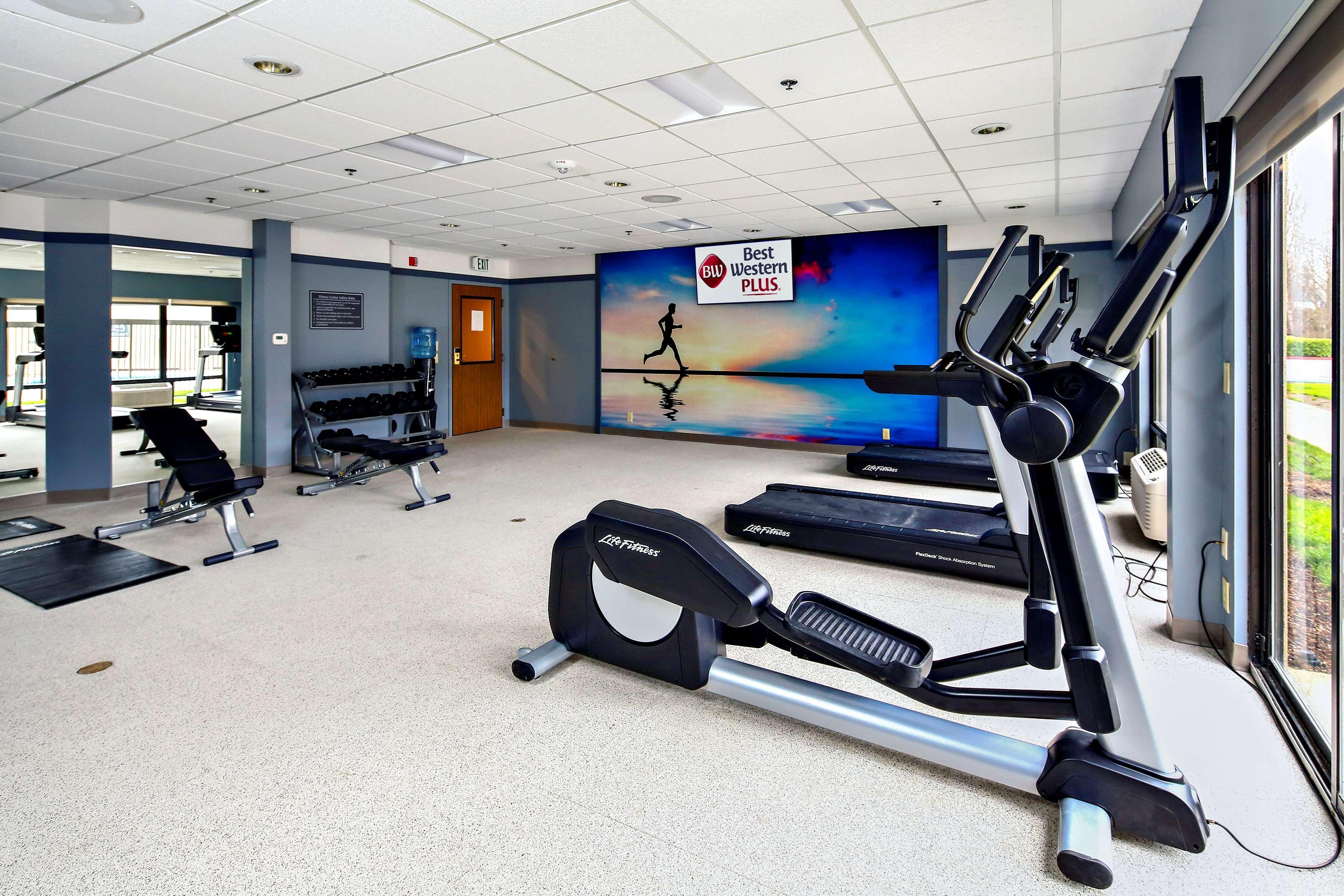 Western Roswell/alpharetta Hotel Roswell