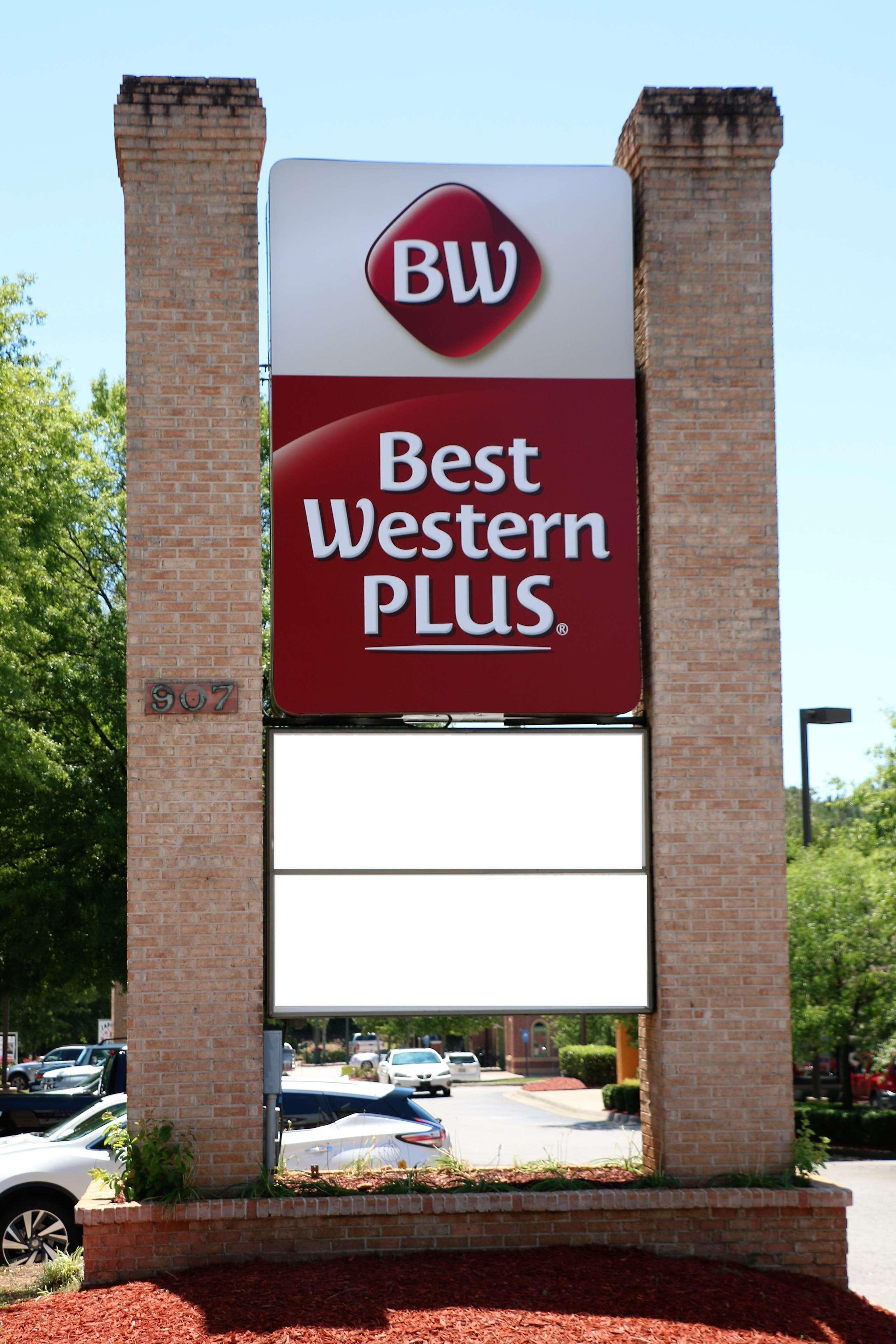 Western Roswell/alpharetta Hotel