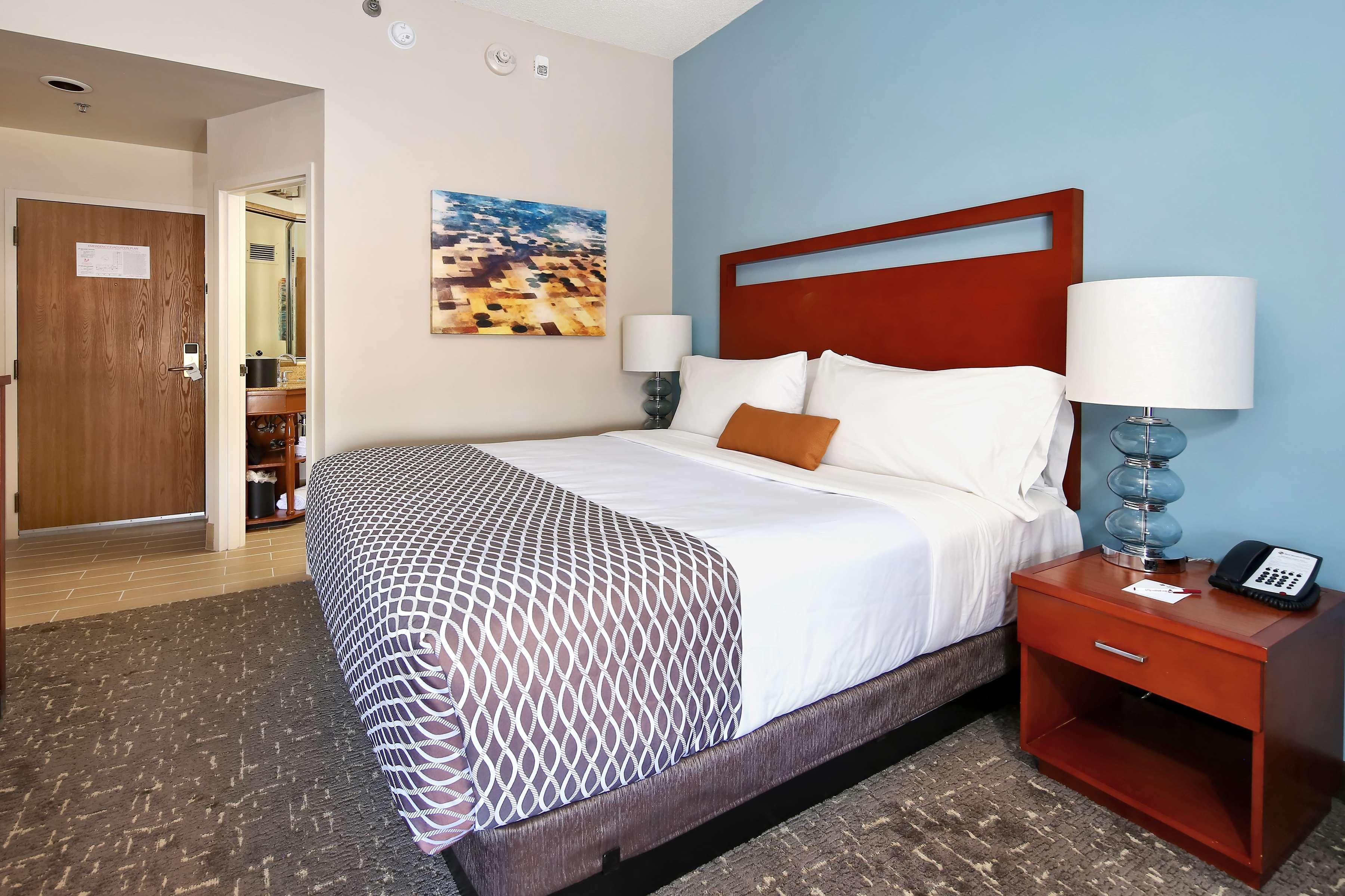 Western Roswell/alpharetta Hotel Roswell